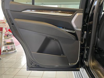 2025 Cadillac ESCALADE — миниатюра 69