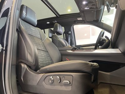 2025 Cadillac ESCALADE — миниатюра 48