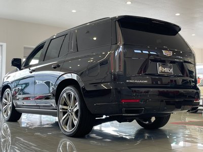 2025 Cadillac ESCALADE — миниатюра 9