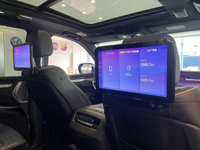 2025 Cadillac ESCALADE — миниатюра 53