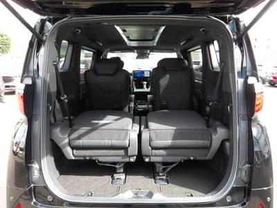 2024 Toyota ALPHARD — фото 31