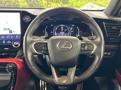 2023 Lexus NX photo 11