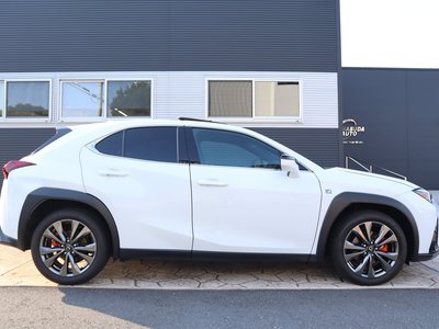 2024 Lexus UX — фото 4