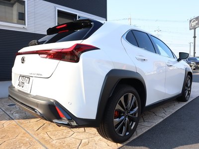 2024 Lexus UX — фото 7