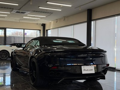 صورة 15 لـ 2021 Aston Martin DBS SUPERLEGGERA VOLANTE