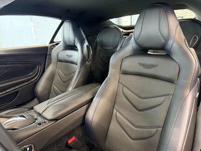 صورة 3 لـ 2021 Aston Martin DBS SUPERLEGGERA VOLANTE