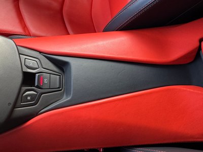 صورة 30 لـ 2012 Lamborghini AVENTADOR
