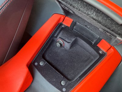 صورة 32 لـ 2012 Lamborghini AVENTADOR