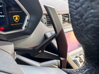صورة 19 لـ 2012 Lamborghini AVENTADOR