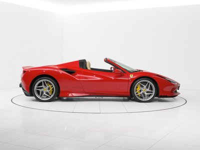 صورة 11 لـ 2021 Ferrari F8 SPIDER