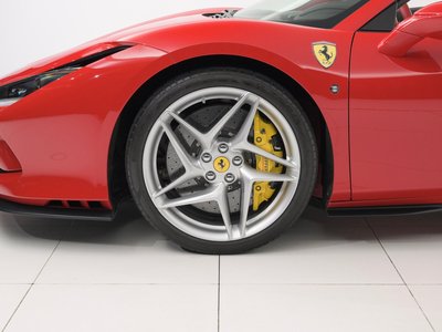 صورة 16 لـ 2021 Ferrari F8 SPIDER