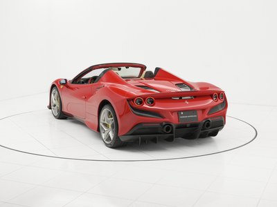 صورة 14 لـ 2021 Ferrari F8 SPIDER