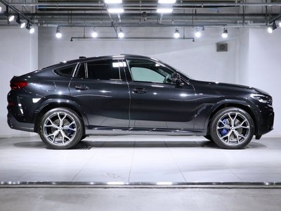 2021 BMW X6 — фото 6