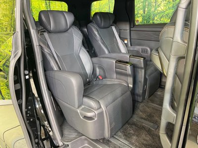 2026 Toyota VELLFIRE 照片 9