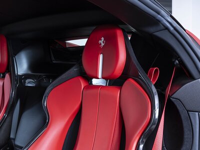 صورة 4 لـ 2021 Ferrari SF90 STRADALE