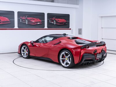 صورة 29 لـ 2021 Ferrari SF90 STRADALE