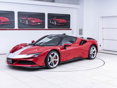 صورة 23 لـ 2021 Ferrari SF90 STRADALE