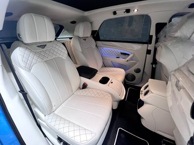2017 Bentley BENTAYGA photo 63