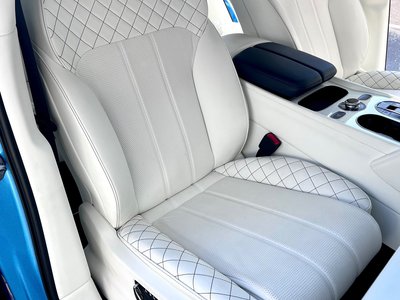 2017 Bentley BENTAYGA photo 21