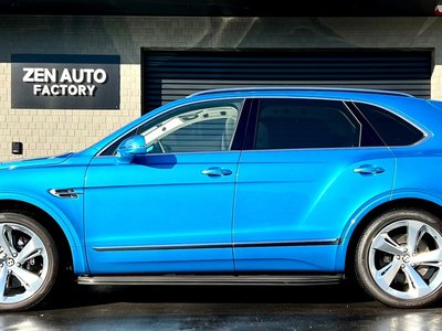 2017 Bentley BENTAYGA photo 4