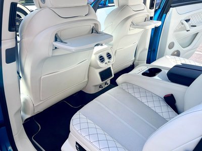 2017 Bentley BENTAYGA photo 28