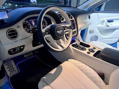 2017 Bentley BENTAYGA photo 60