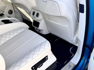 2017 Bentley BENTAYGA photo 26