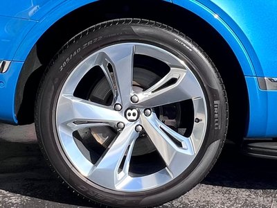 2017 Bentley BENTAYGA photo 56