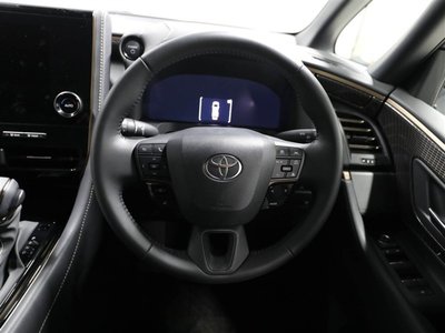 صورة 25 لـ 2025 Toyota ALPHARD