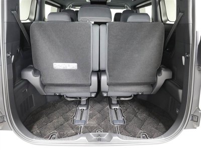 صورة 21 لـ 2025 Toyota ALPHARD