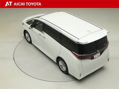 صورة 12 لـ 2025 Toyota ALPHARD