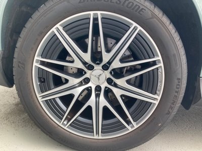 2025 Mercedes-BENZ GLC AMG 照片 6
