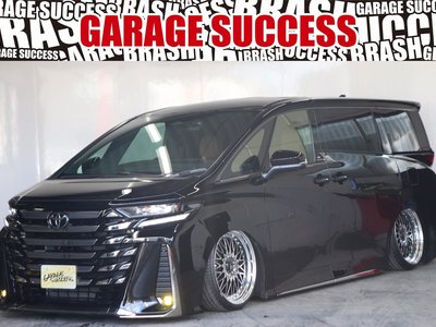 2024 Toyota VELLFIRE — фото 1