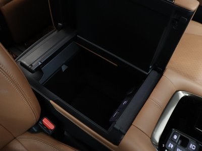 2024 Toyota VELLFIRE thumbnail 37