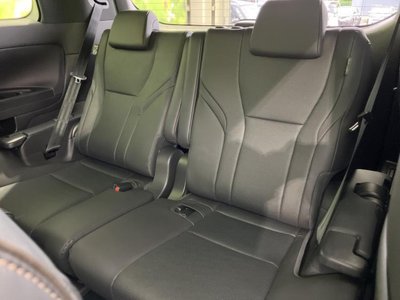 صورة 19 لـ 2025 Toyota ALPHARD