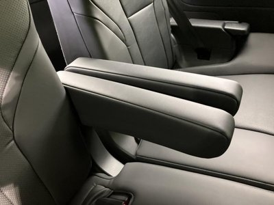 صورة 36 لـ 2025 Toyota ALPHARD