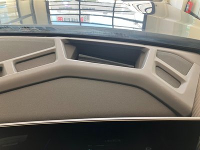 2023 BMW XM thumbnail 40