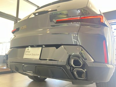 2023 BMW XM thumbnail 51