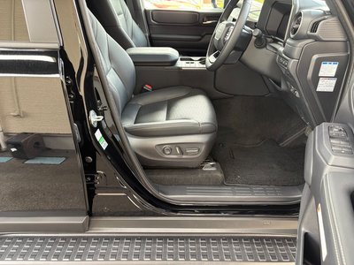 2025 Toyota LAND CRUISER 250 照片 40