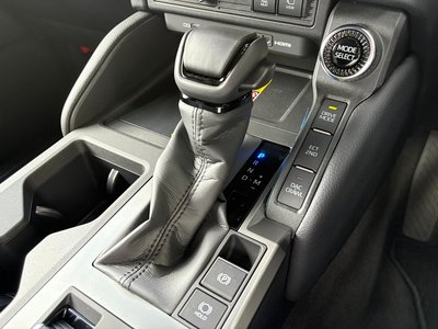 2025 Toyota LAND CRUISER 250 照片 36