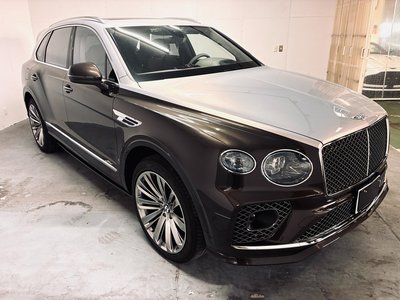 2022 Bentley BENTAYGA — фото 3
