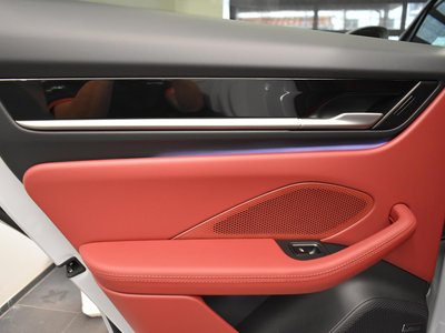 2026 Porsche MACAN 缩略图 54