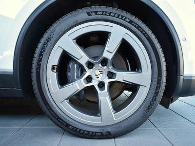 2026 Porsche MACAN 缩略图 18