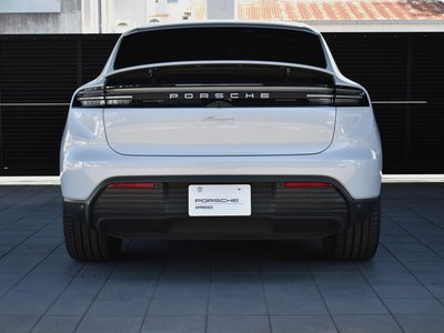 2026 Porsche MACAN 缩略图 11