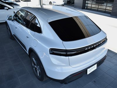 2026 Porsche MACAN 缩略图 29