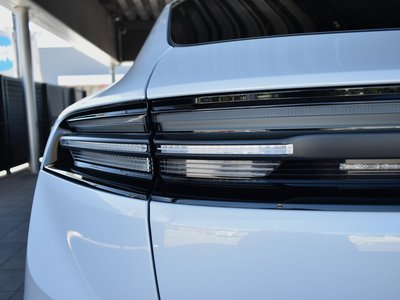 2026 Porsche MACAN 缩略图 21