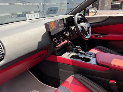 2023 Lexus NX 照片 30