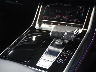 2022 AUDI RS Q8 thumbnail 26