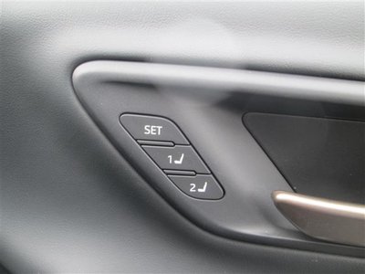صورة مصغرة 19 لـ 2024 Toyota CROWN SPORT