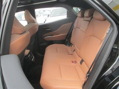 صورة مصغرة 25 لـ 2024 Toyota CROWN SPORT